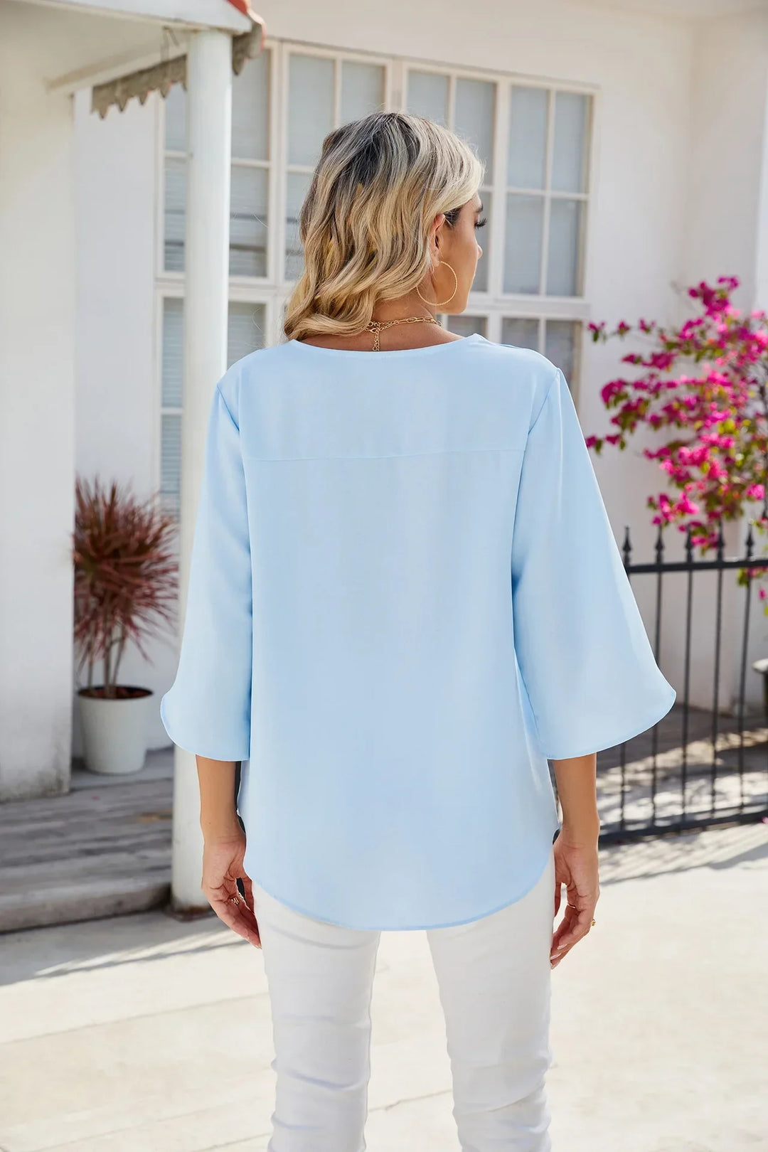 Cara - Lightweight V-Neck Blouse