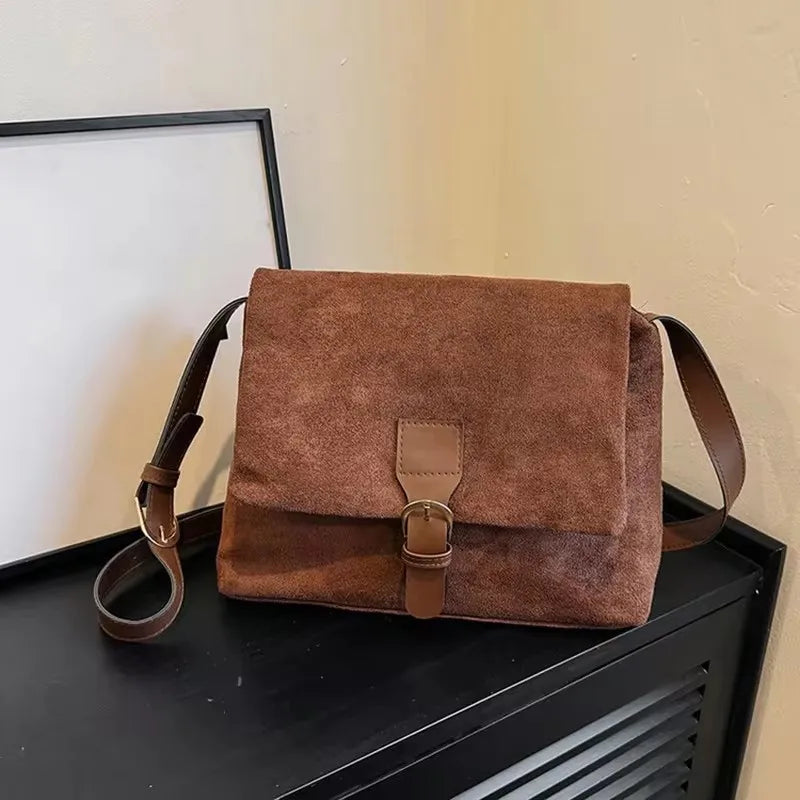 Hazel - Vintage Style Shoulderbag