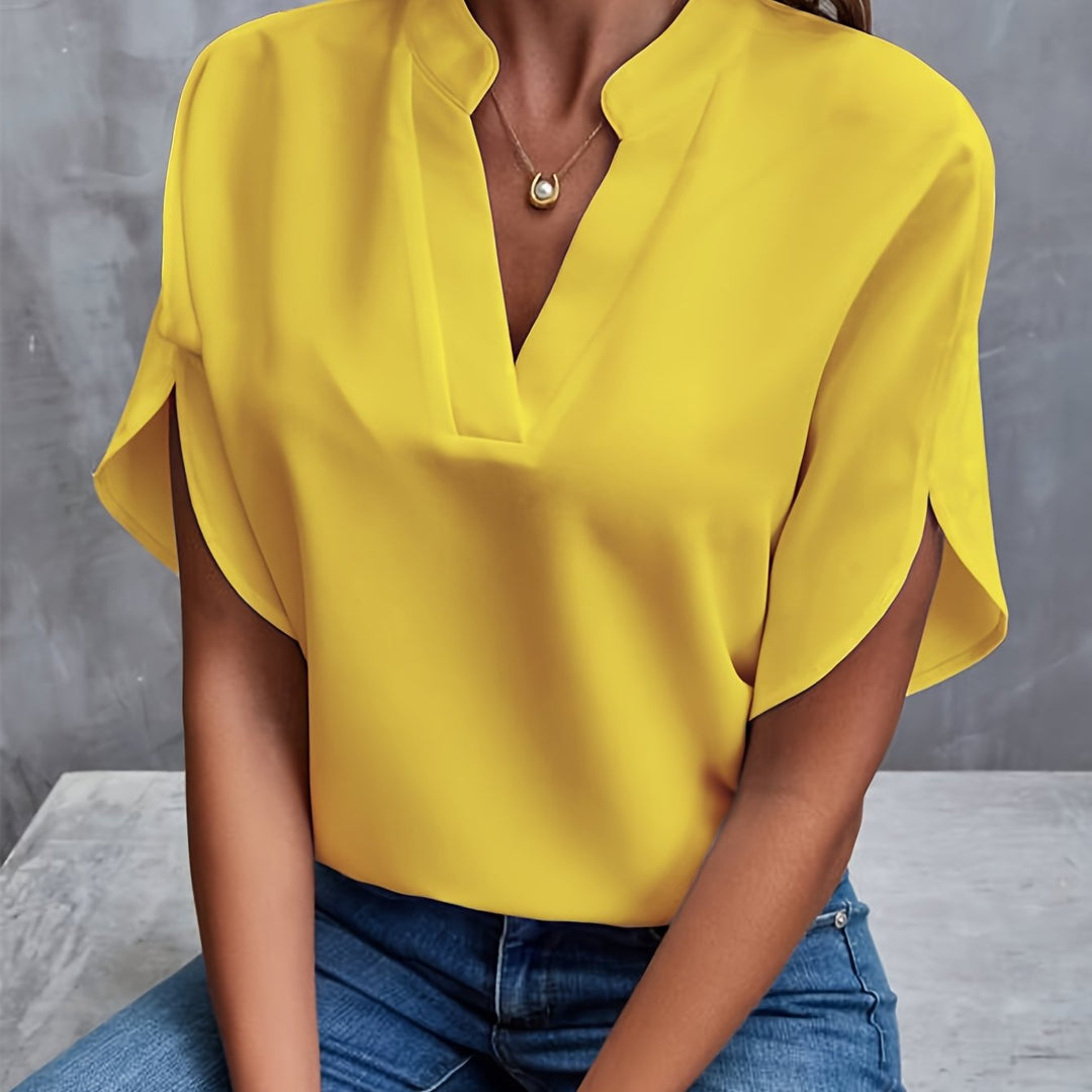 Delilah - Relaxed V-Neck Blouse