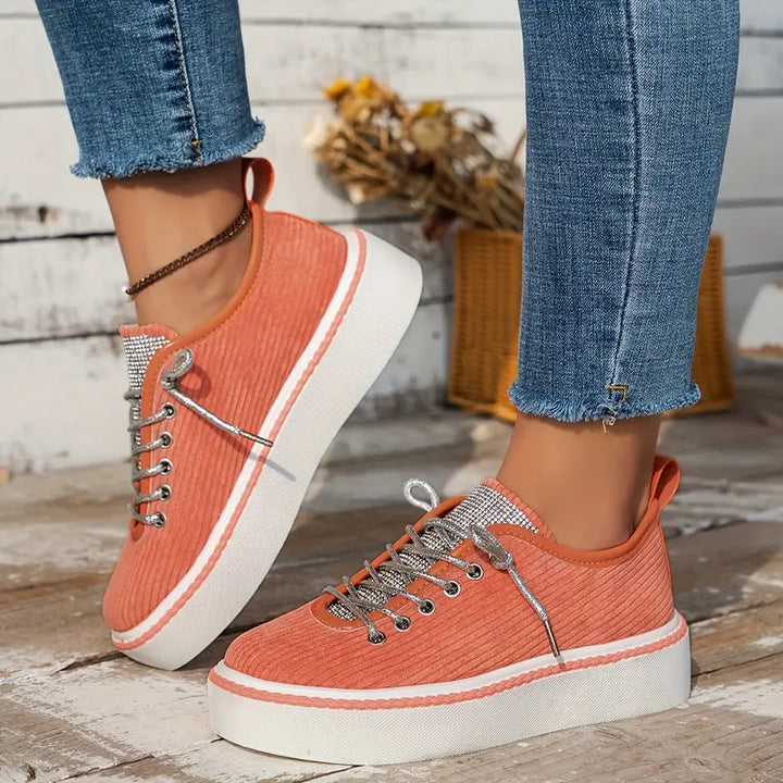 Reagan - Lightweight Lace-Up Sneakers