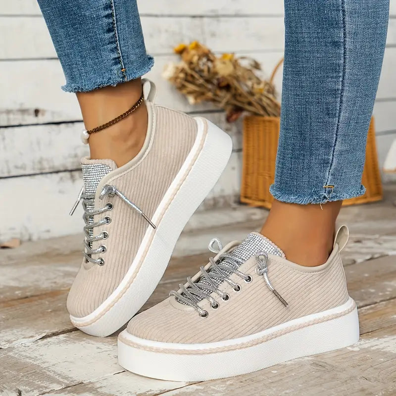 Reagan - Lightweight Lace-Up Sneakers