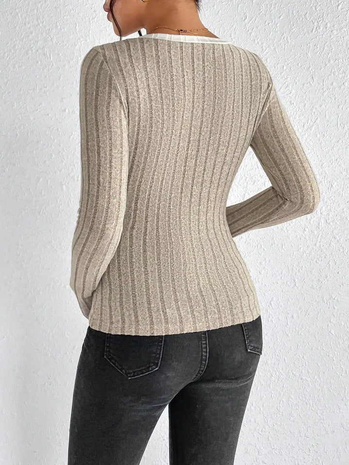 Eliza - Cozy Knit Sweater