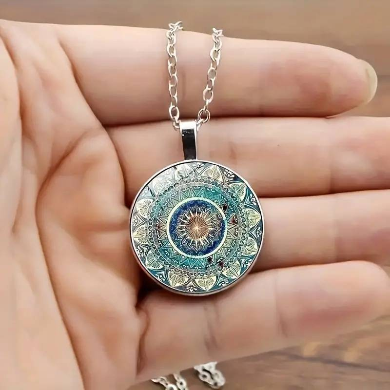 Vintage Round Blue Mandala Necklace