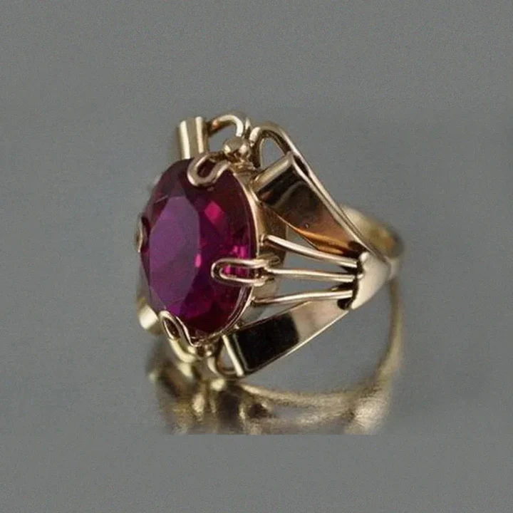 VINTAGE GOLD-PLATED GARNET RING